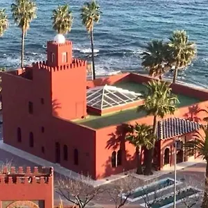 In Benalbeach 5 Pools Benalmadena